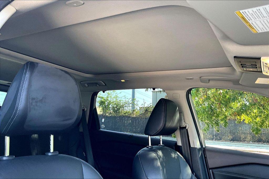 used 2022 Nissan Rogue car, priced at $26,995