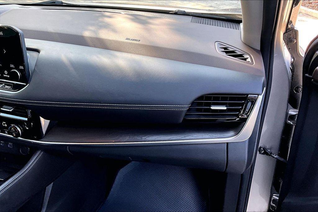 used 2022 Nissan Rogue car, priced at $26,995