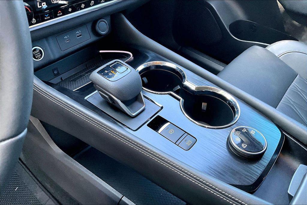 used 2022 Nissan Rogue car, priced at $26,995