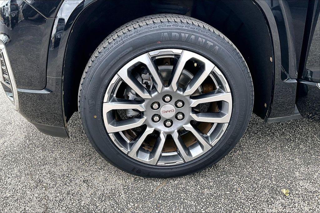 used 2023 GMC Acadia car, priced at $31,995