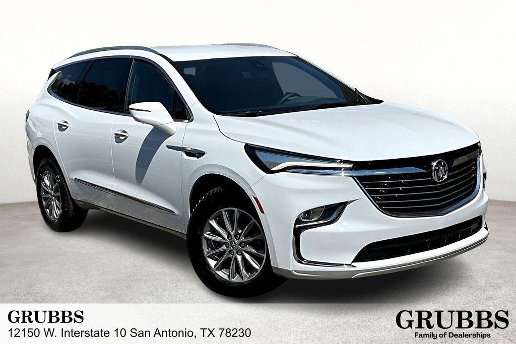used 2024 Buick Enclave car, priced at $27,000