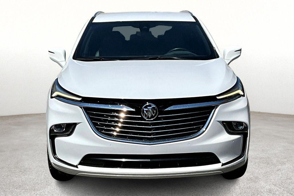 used 2024 Buick Enclave car, priced at $29,000