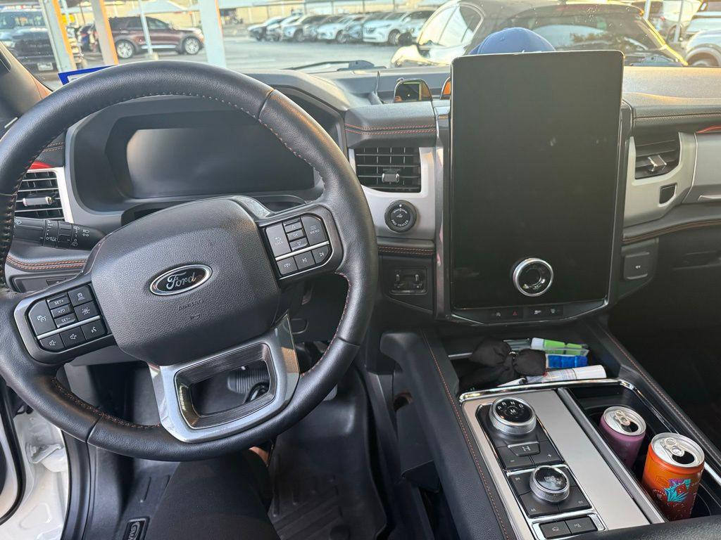 used 2023 Ford Expedition car, priced at $50,900