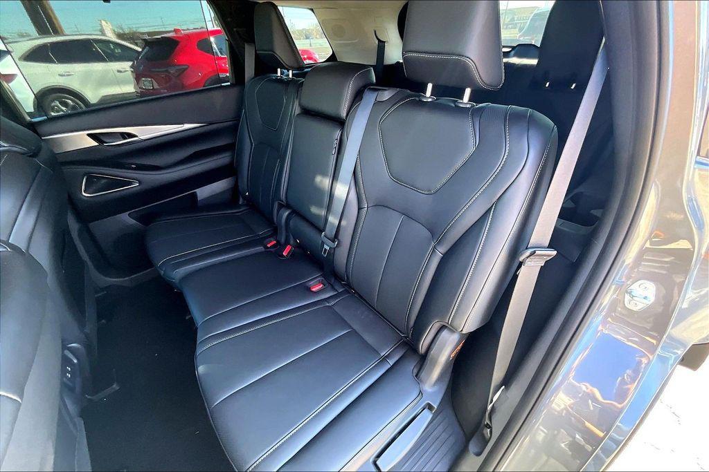 new 2026 INFINITI QX60 car, priced at $51,836