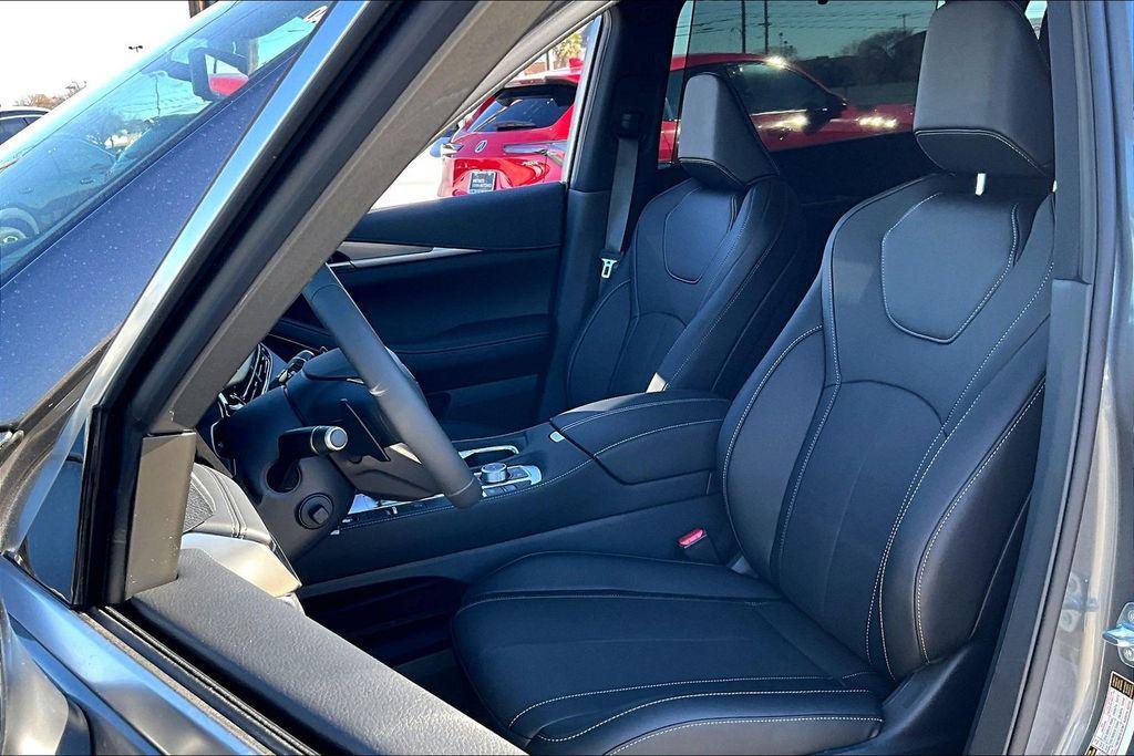 new 2026 INFINITI QX60 car, priced at $51,836
