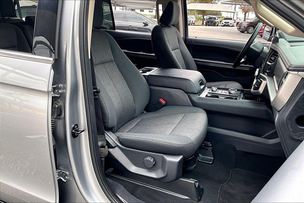 used 2024 Ford Expedition Max car, priced at $39,900