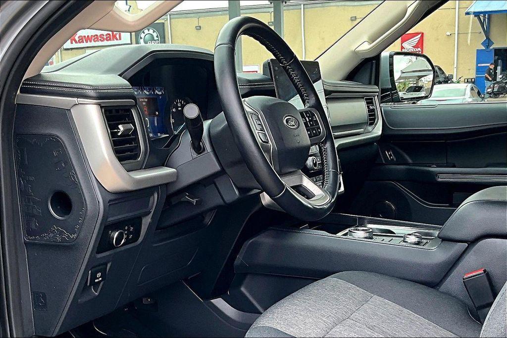 used 2024 Ford Expedition Max car, priced at $39,900