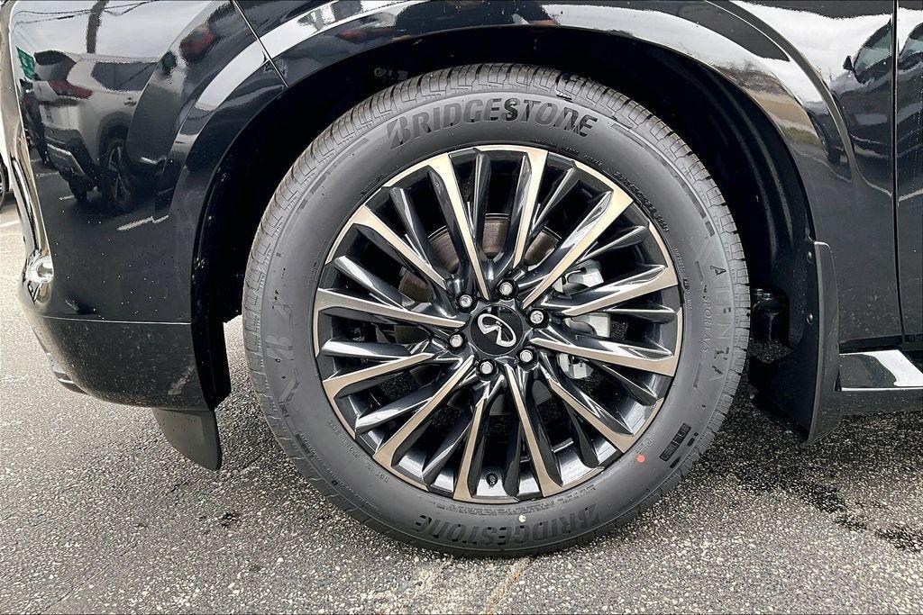 new 2026 INFINITI QX80 car, priced at $104,000