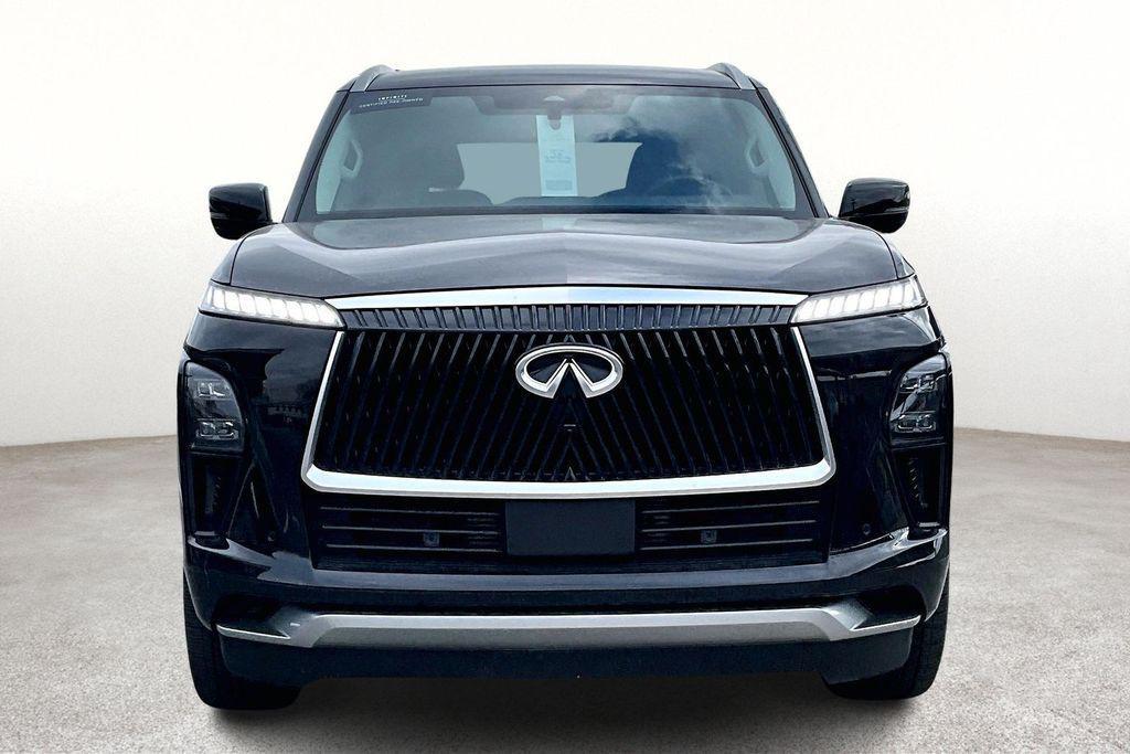 used 2025 INFINITI QX80 car, priced at $75,200