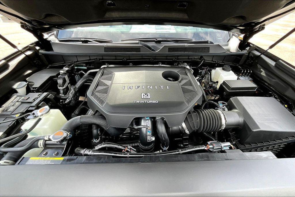 new 2026 INFINITI QX80 car, priced at $92,371