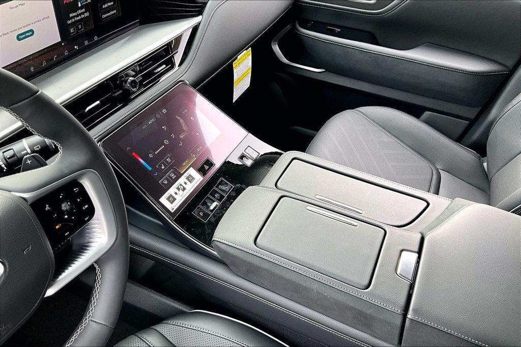 new 2026 INFINITI QX80 car, priced at $87,371