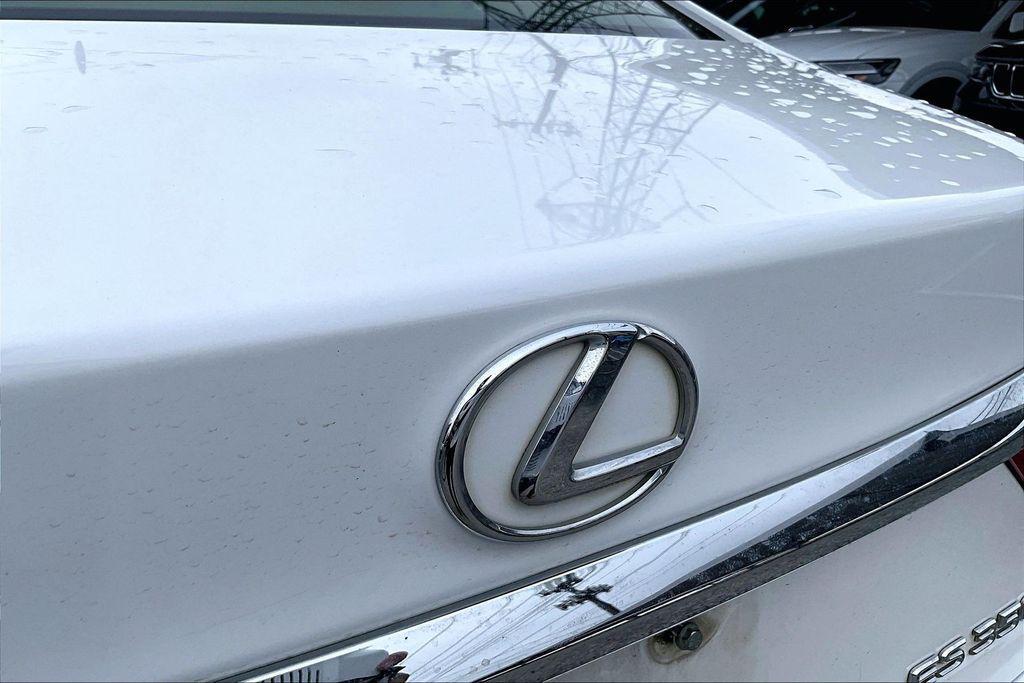 used 2013 Lexus ES 350 car