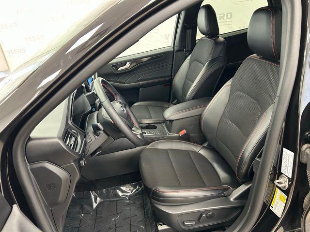 used 2025 Ford Escape car, priced at $27,577