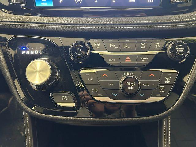 used 2024 Chrysler Pacifica car, priced at $44,918