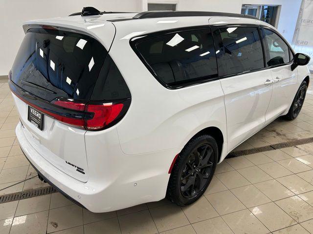 used 2024 Chrysler Pacifica car, priced at $44,918