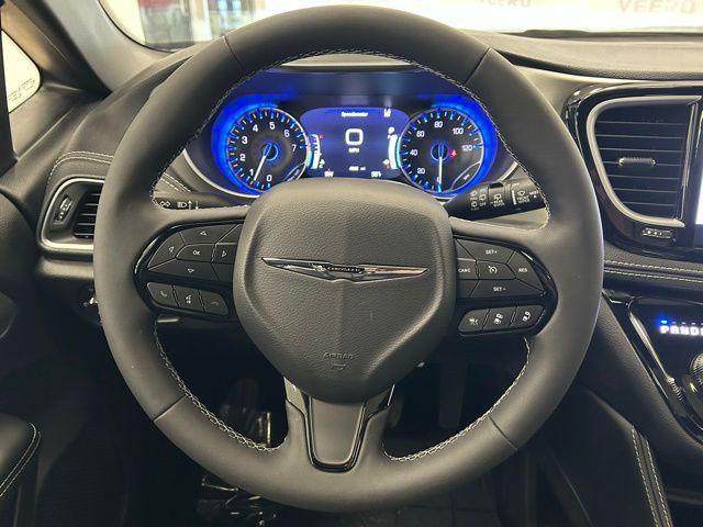 used 2024 Chrysler Pacifica car, priced at $44,918