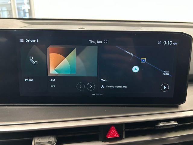 used 2024 Kia Sorento car, priced at $28,748