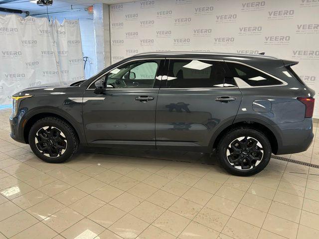 used 2024 Kia Sorento car, priced at $28,748