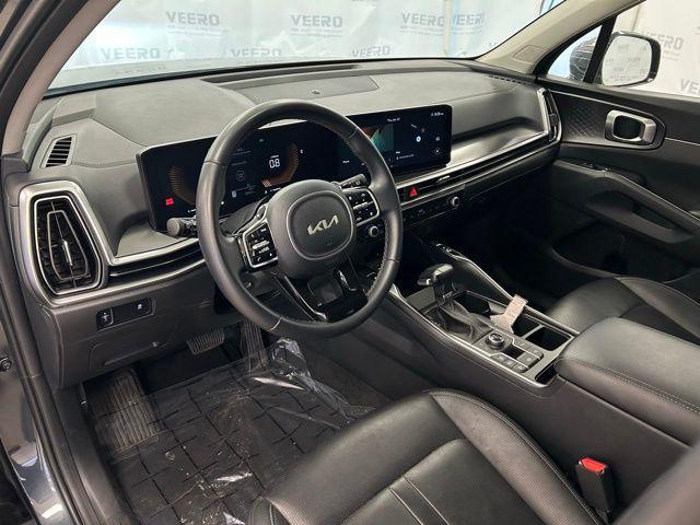 used 2024 Kia Sorento car, priced at $28,748