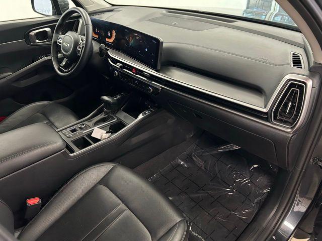 used 2024 Kia Sorento car, priced at $28,748