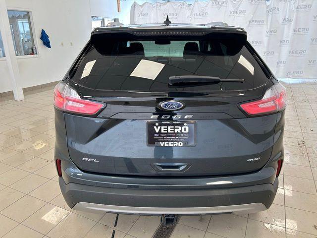 used 2024 Ford Edge car, priced at $29,813