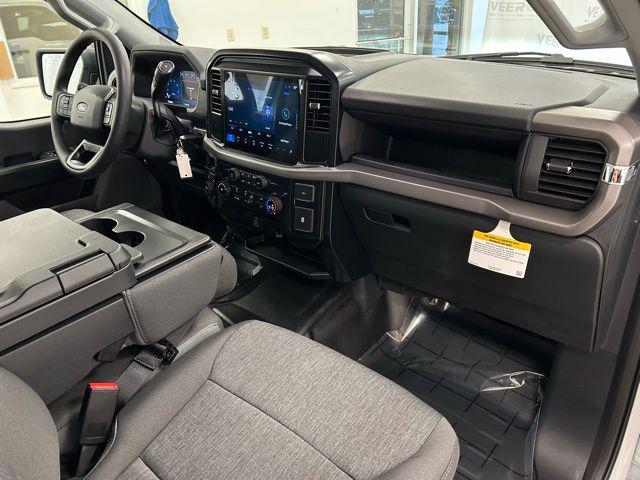 new 2025 Ford F-150 car, priced at $46,366