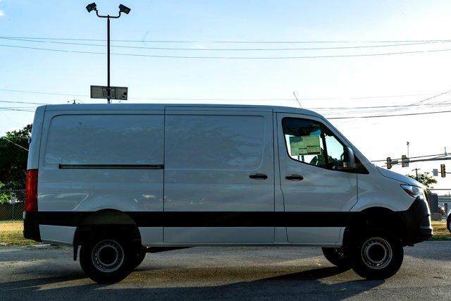 new 2025 Mercedes-Benz Sprinter 2500 car, priced at $62,795