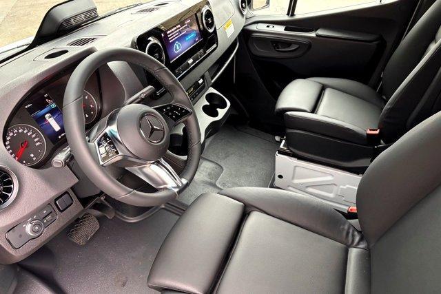 new 2026 Mercedes-Benz Sprinter 2500 car, priced at $67,417