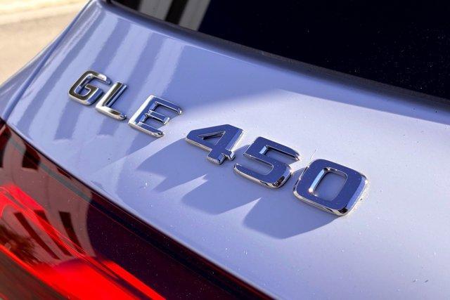 new 2026 Mercedes-Benz GLE 450 car, priced at $89,670