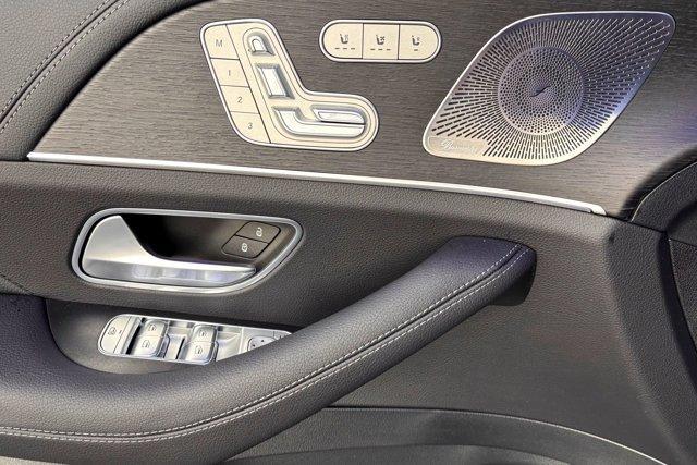 new 2026 Mercedes-Benz GLE 580 car, priced at $102,400