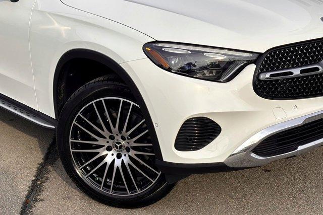 new 2026 Mercedes-Benz GLC 300 car, priced at $66,695