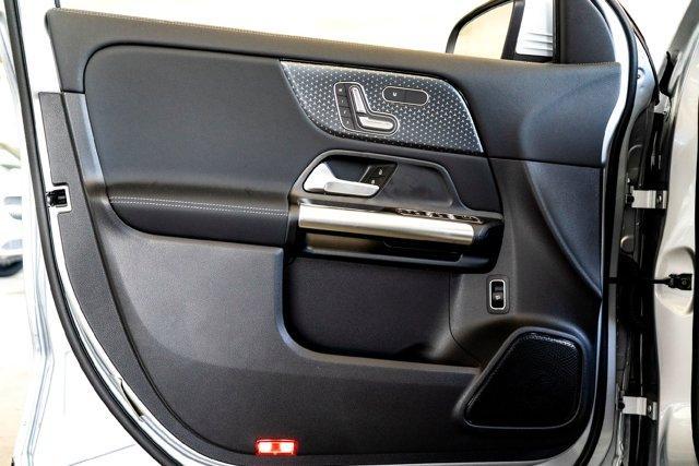 new 2026 Mercedes-Benz GLA 250 car, priced at $47,020