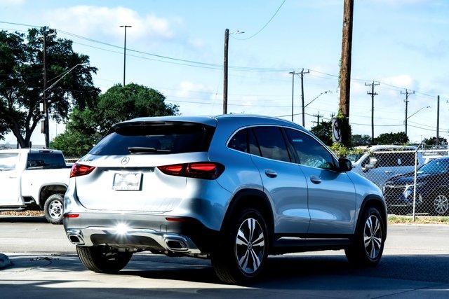new 2026 Mercedes-Benz GLA 250 car, priced at $47,020