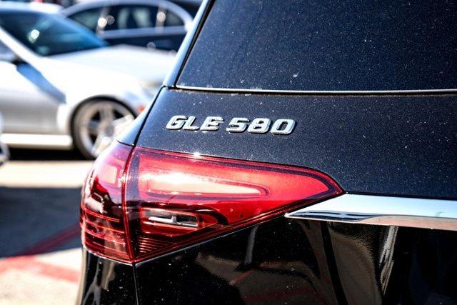 new 2025 Mercedes-Benz GLE 580 car, priced at $96,980