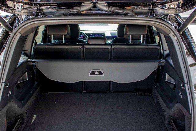 new 2025 Mercedes-Benz GLB 250 car, priced at $53,475