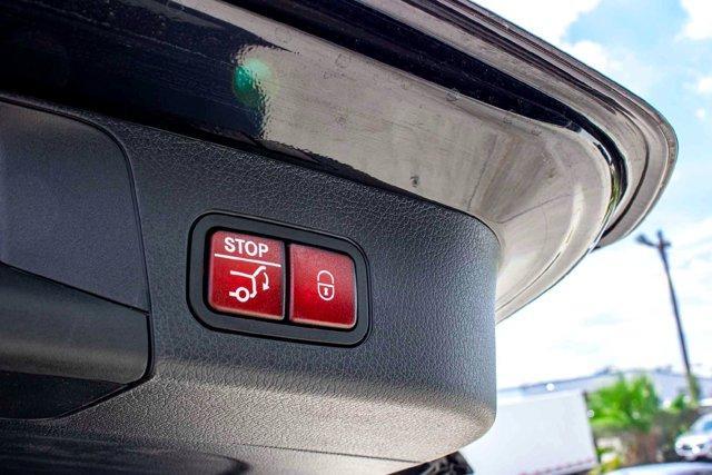 new 2025 Mercedes-Benz GLB 250 car, priced at $53,475