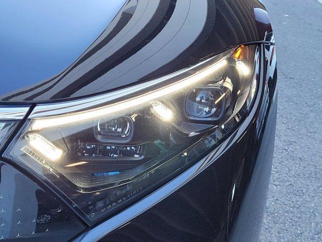 used 2023 Mercedes-Benz EQS 580 car, priced at $109,138