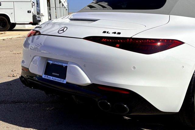 new 2026 Mercedes-Benz AMG SL 43 car, priced at $130,480