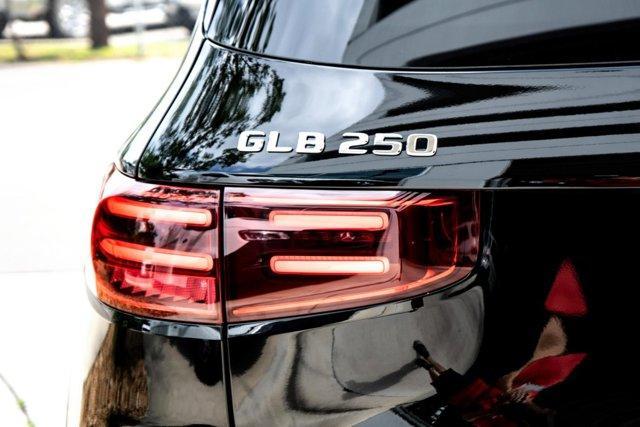 new 2025 Mercedes-Benz GLB 250 car, priced at $48,645