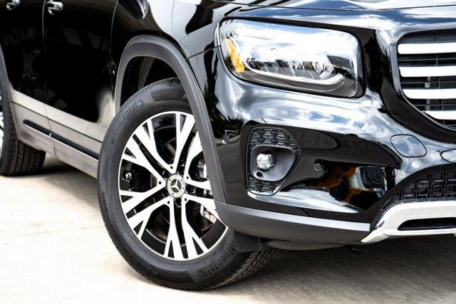 new 2025 Mercedes-Benz GLB 250 car, priced at $48,645