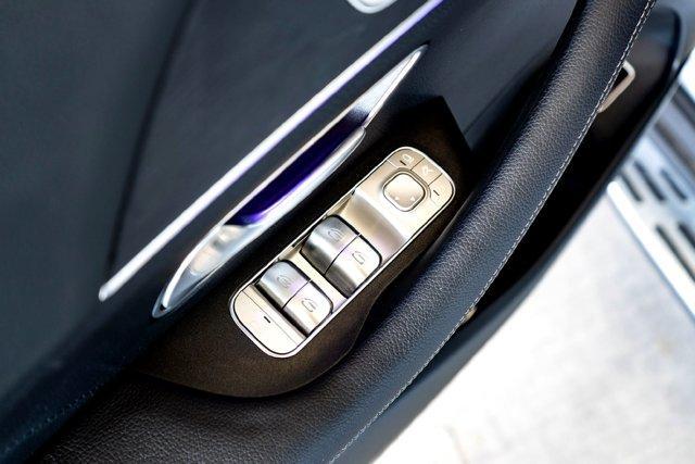 new 2025 Mercedes-Benz GLE 450 car, priced at $85,780