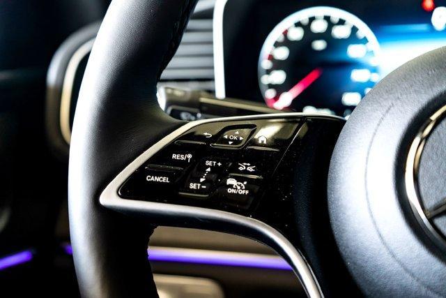 new 2025 Mercedes-Benz GLE 450 car, priced at $85,780