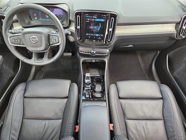 used 2023 Volvo XC40 car, priced at $30,997