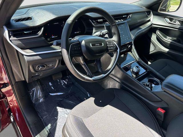 new 2026 Jeep Grand Cherokee L car, priced at $43,247