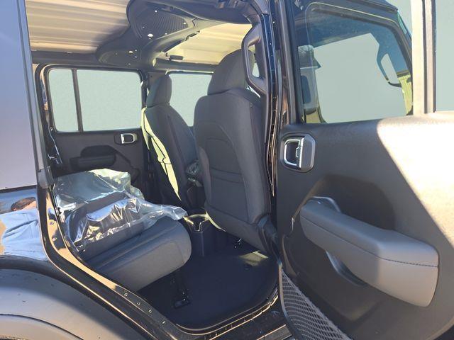 new 2026 Jeep Wrangler car, priced at $48,384