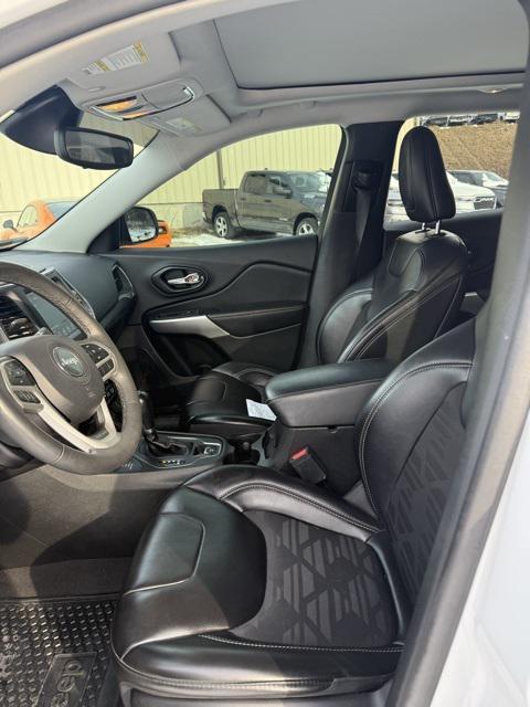 used 2022 Jeep Cherokee car, priced at $20,234