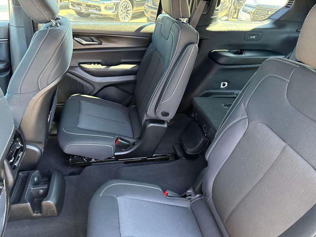 used 2025 Jeep Grand Cherokee L car, priced at $35,959