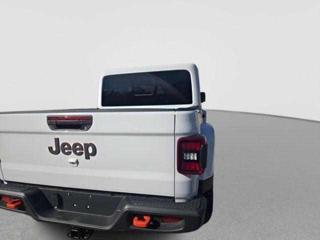 new 2026 Jeep Gladiator car, priced at $48,364