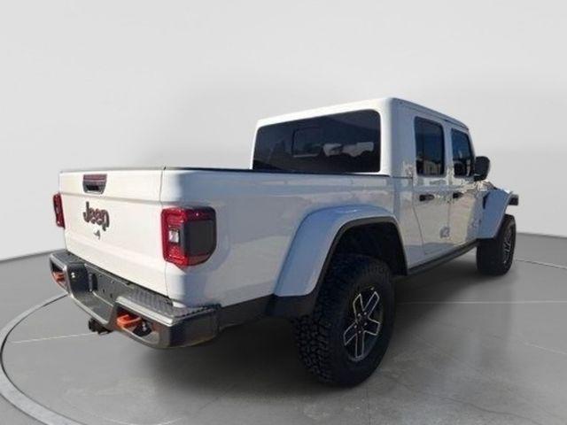 new 2026 Jeep Gladiator car, priced at $48,364