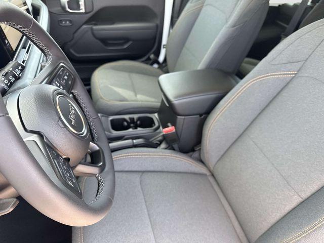 new 2026 Jeep Wrangler car, priced at $41,248